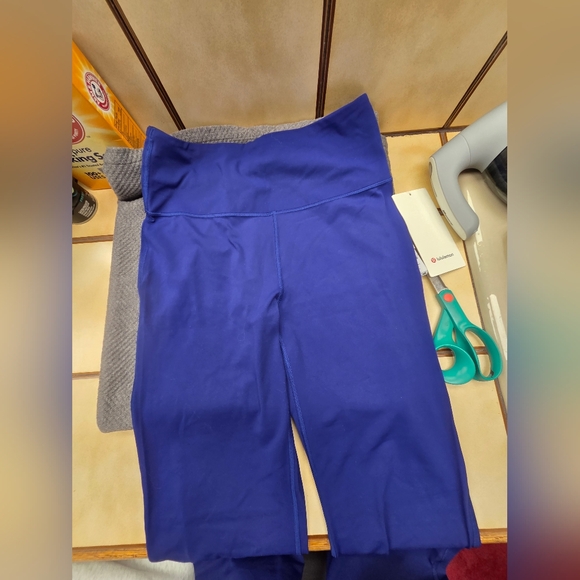 NWT! Lululemon Groove Super-High-Rise Flared Pant *Nulu, Size 8 - Picture 2 of 6